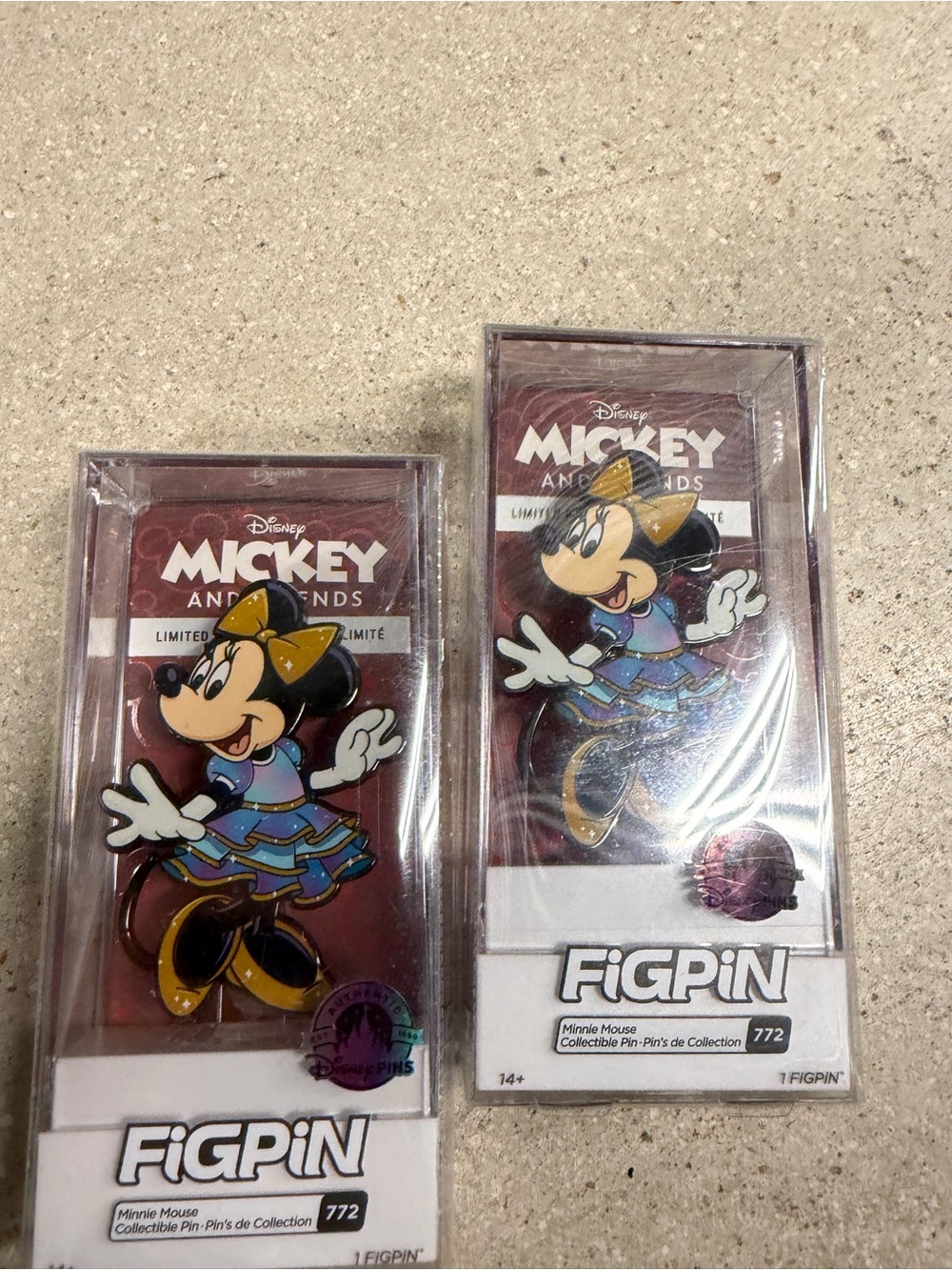 Disney Mickey and Friends Limited Edition 50th Anniversary #772 Minnie Figpin